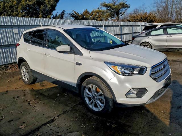Ford Escape Se Image 10