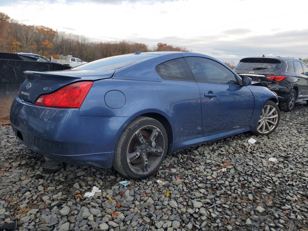 INFINITI G37 Base Image 11