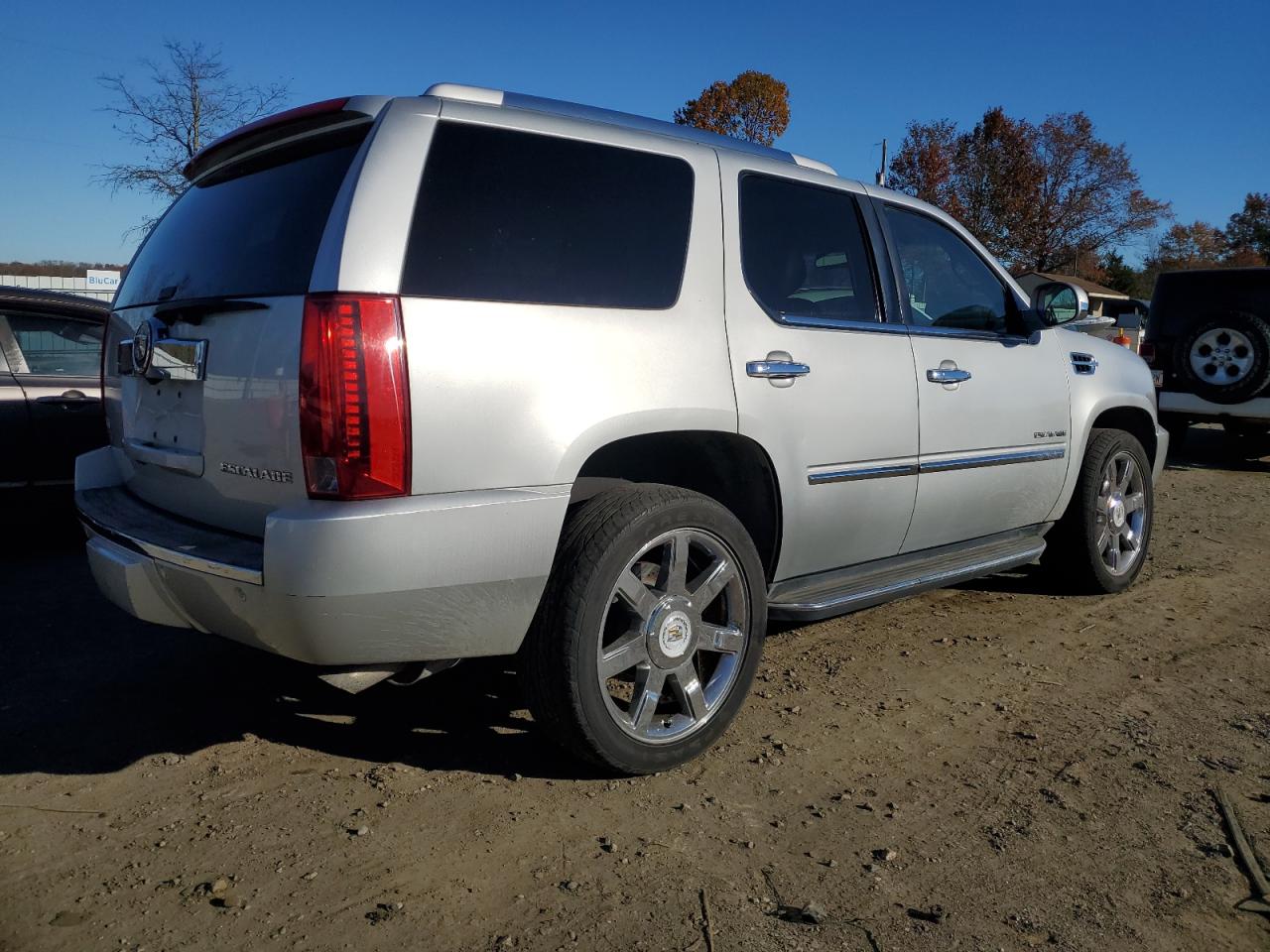Cadillac Escalade Luxury Image 5