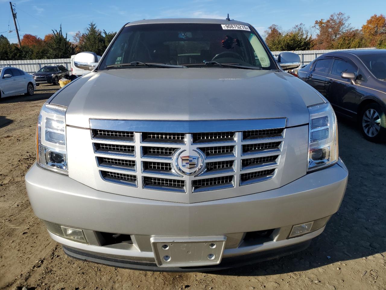 Cadillac Escalade Luxury Image 4