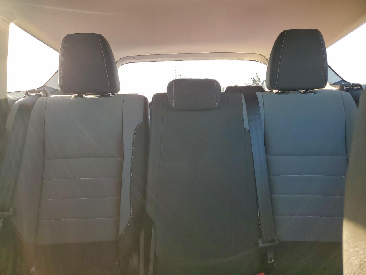 Ford Escape S Image 10