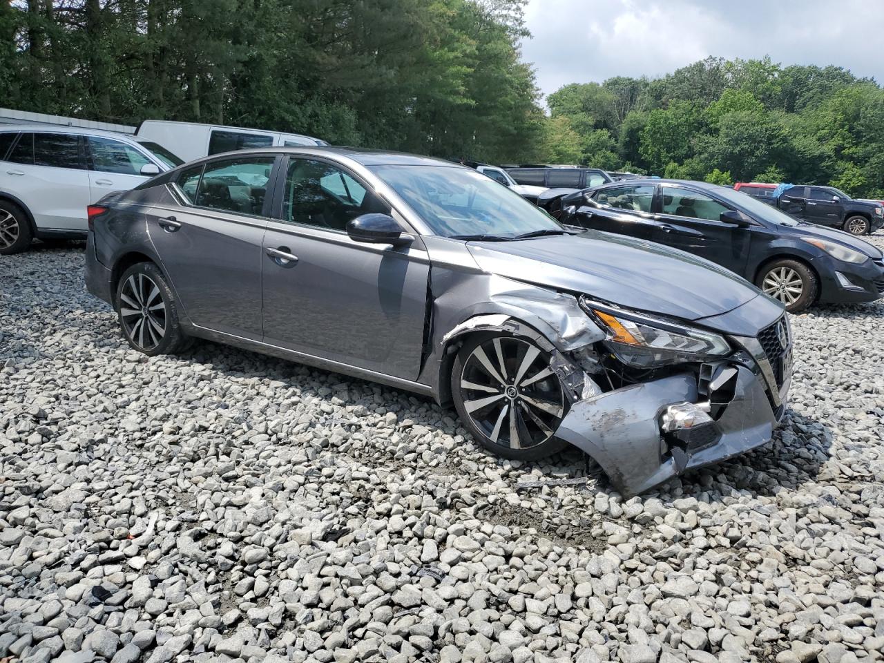 Nissan Altima Sr Image 9