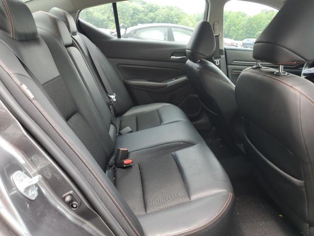 Nissan Altima Sr Image 11