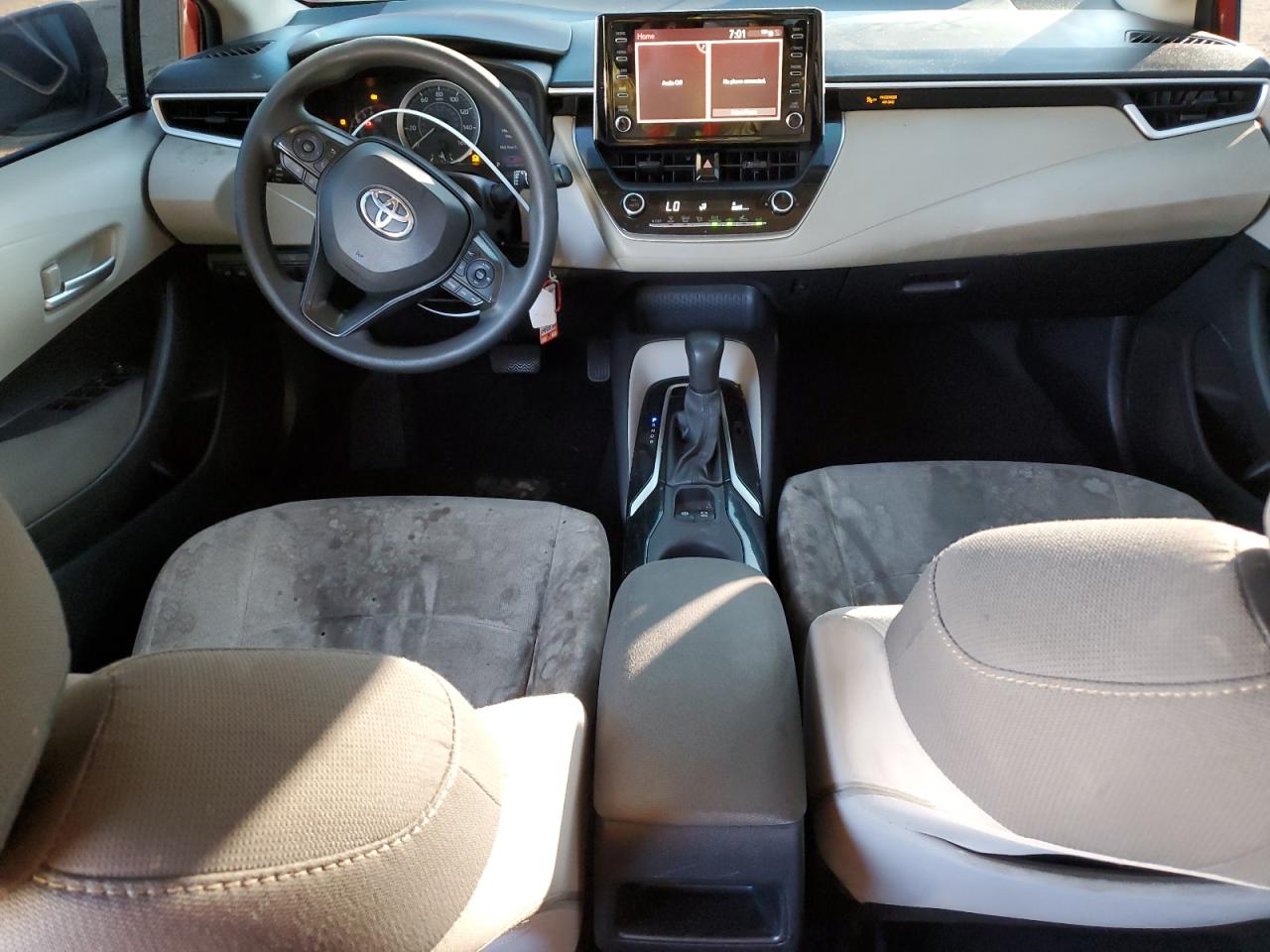 Toyota Corolla Le Image 2