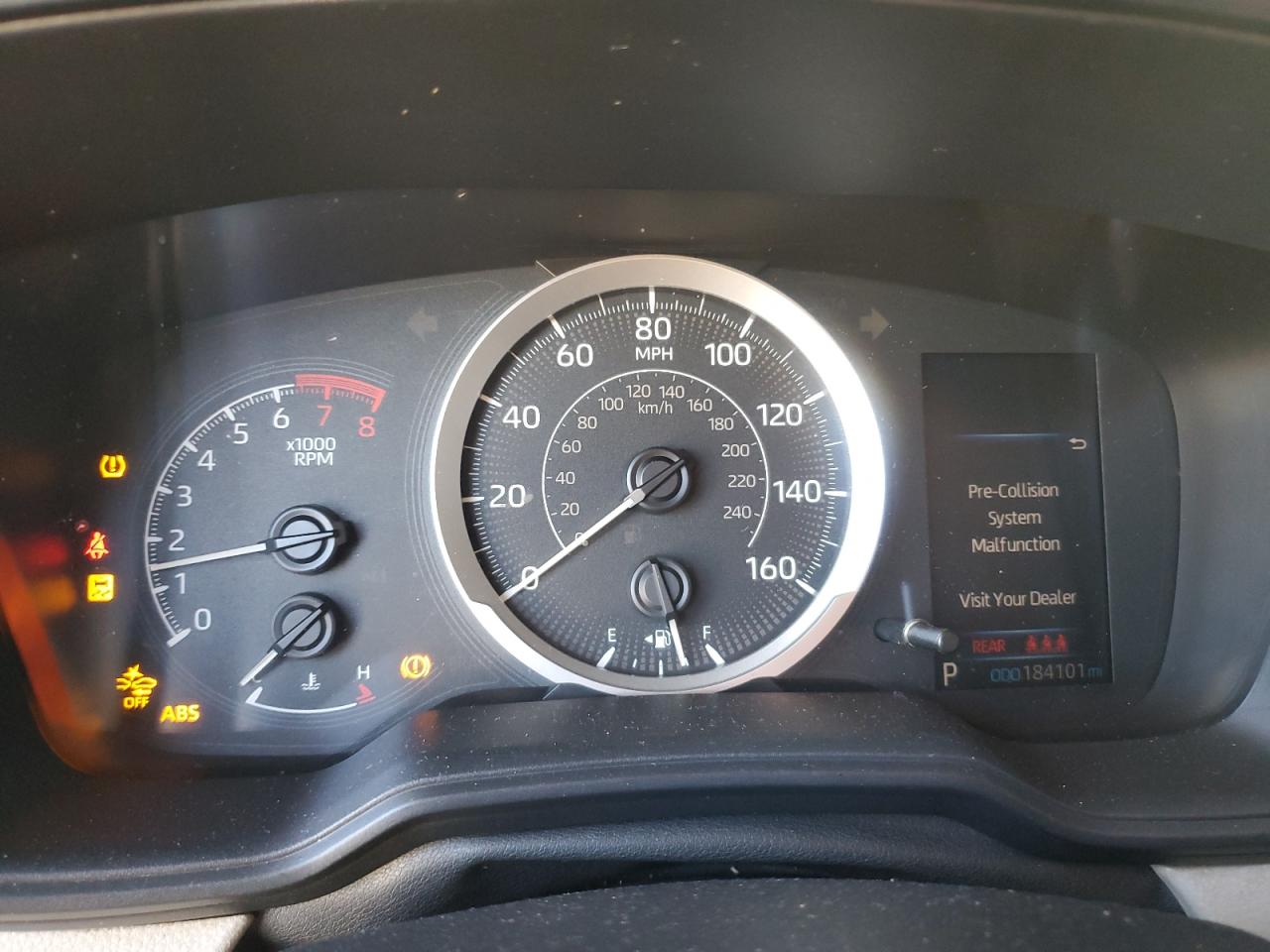 Toyota Corolla Le Image 8