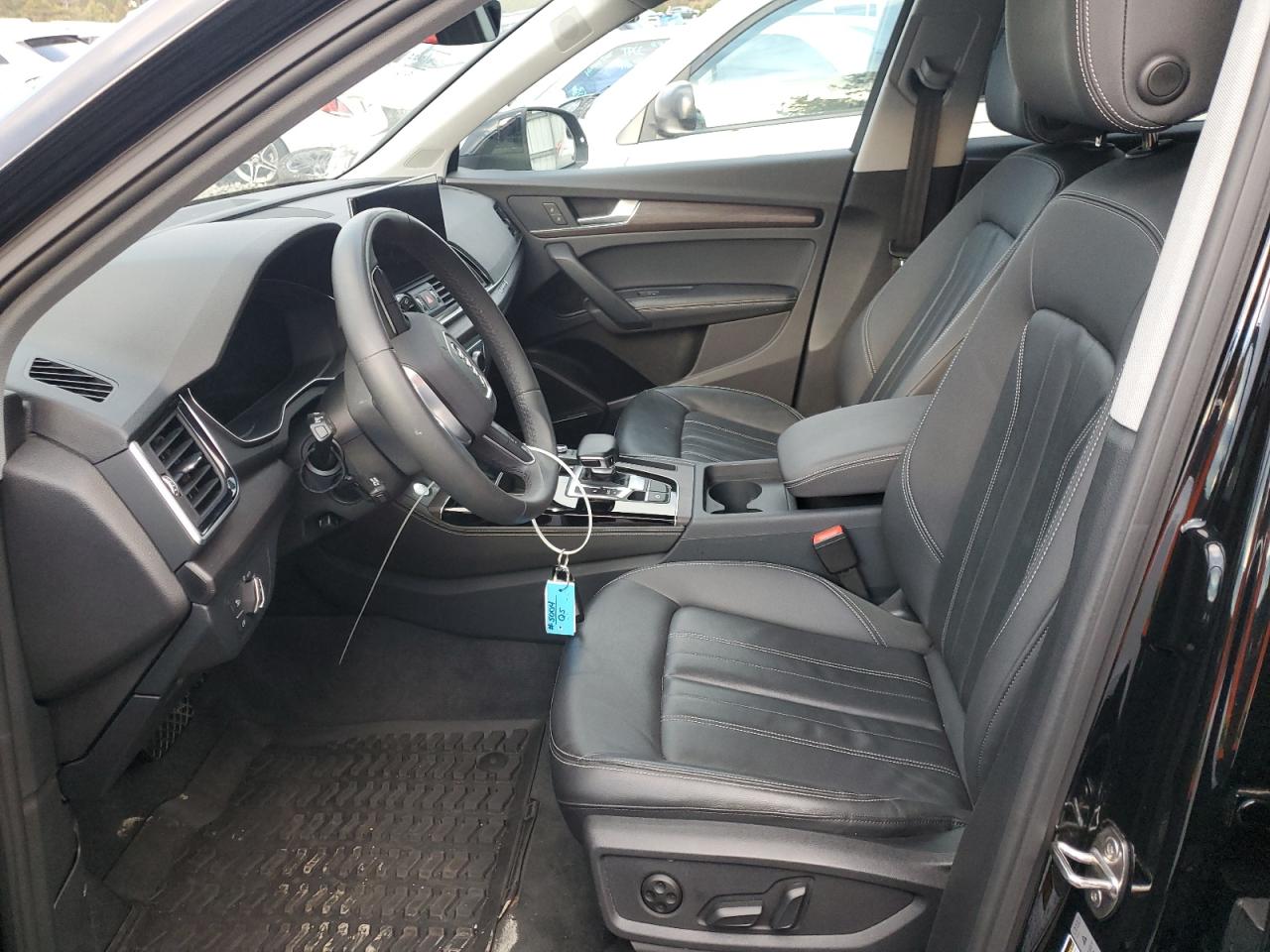 Audi Q5 Premium Plus 40 Image 12