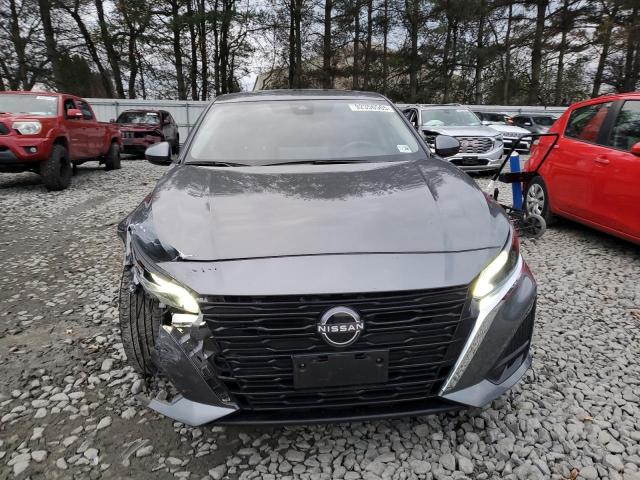 Nissan Altima Sv Image 11