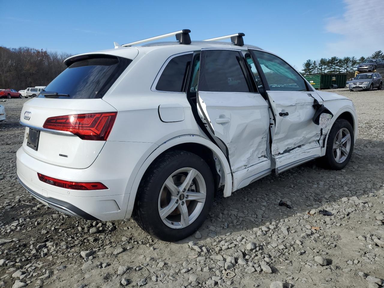 Audi Q5 Premium 40 Image 12