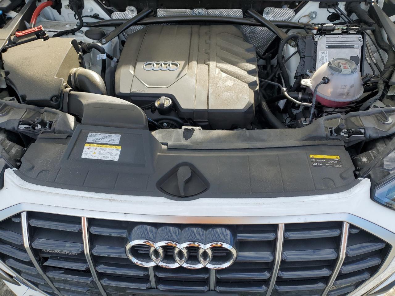 Audi Q5 Premium 40 Image 13