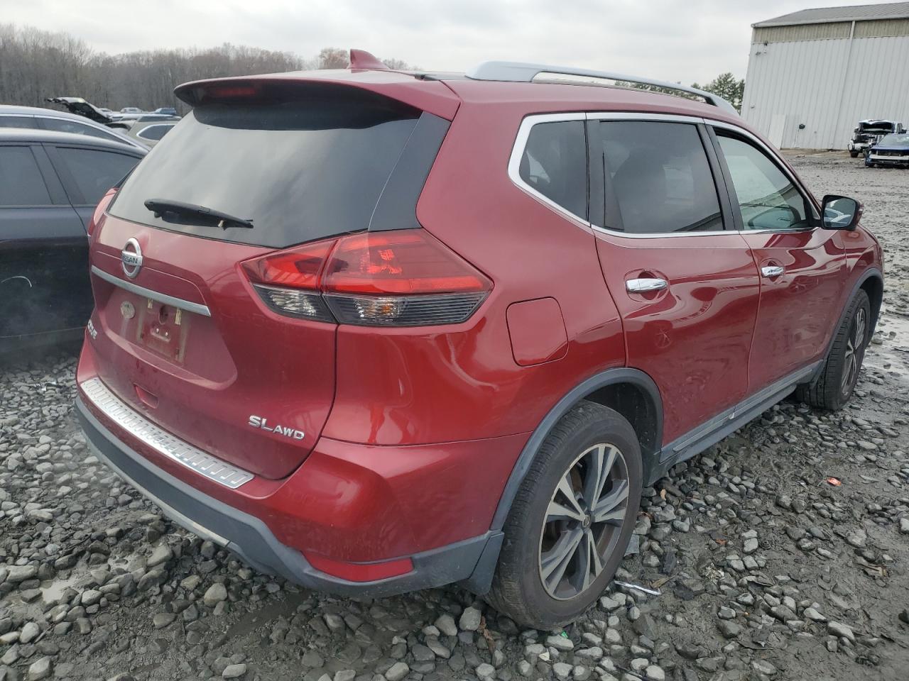 Nissan Rogue S Image 12