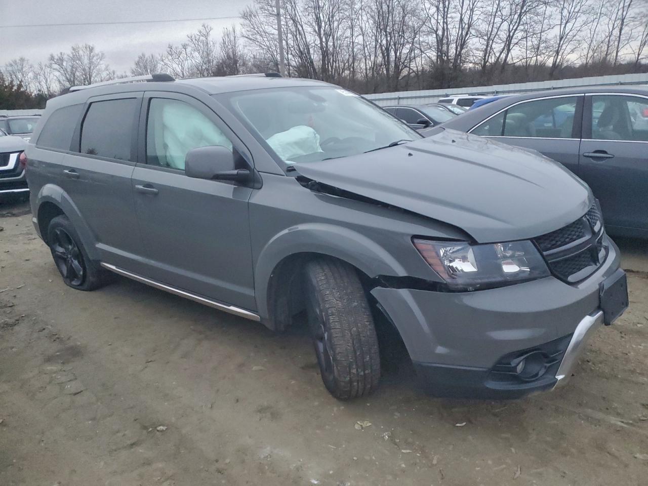 Dodge Journey Crossroad Image 3