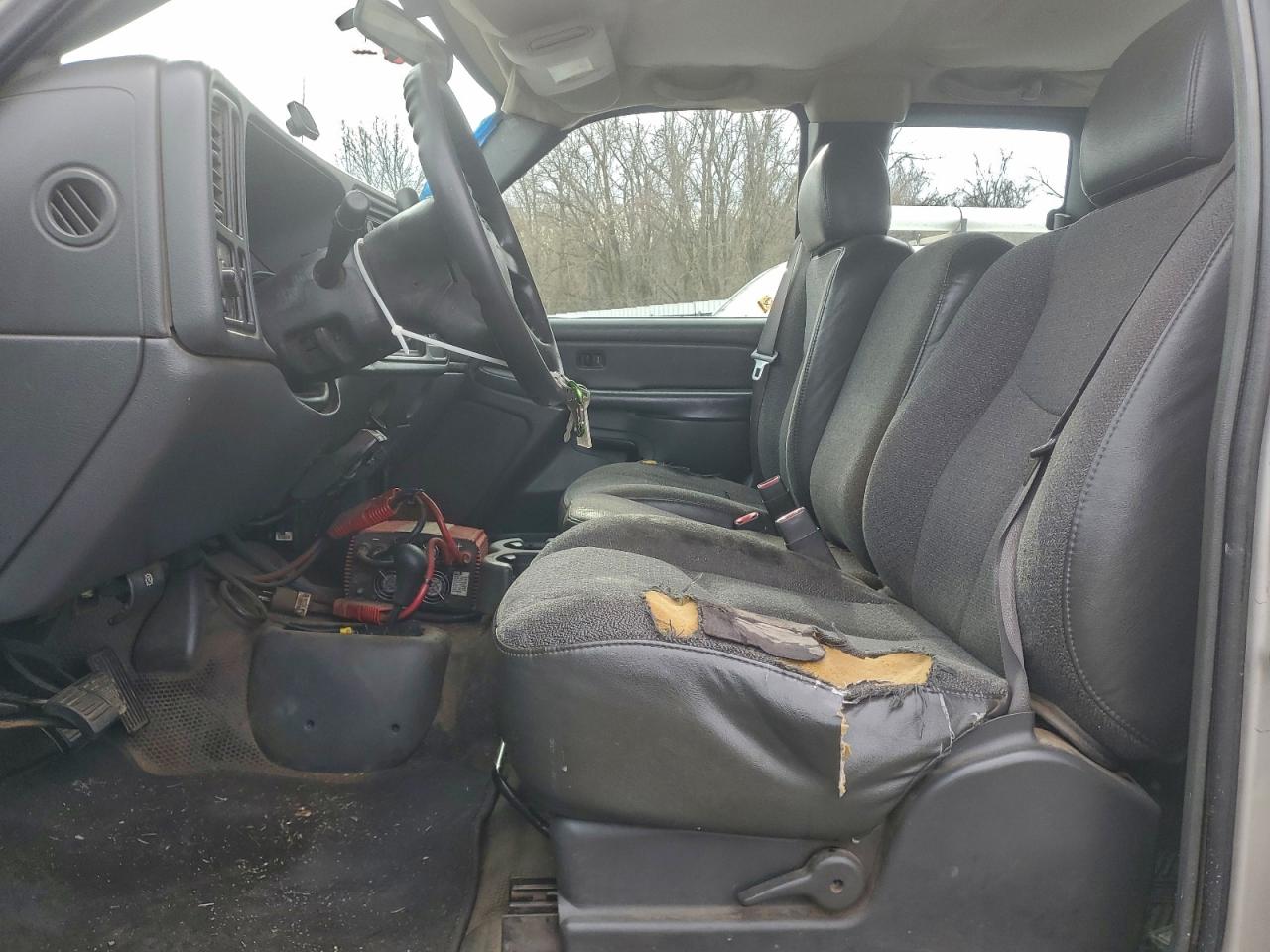 GMC Sierra K2500 Heavy Duty Image 8