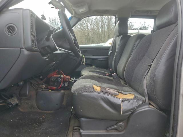 GMC Sierra K2500 Heavy Duty Image 8