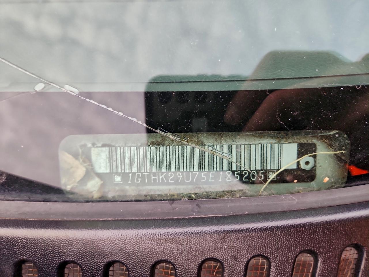 GMC Sierra K2500 Heavy Duty Image 10