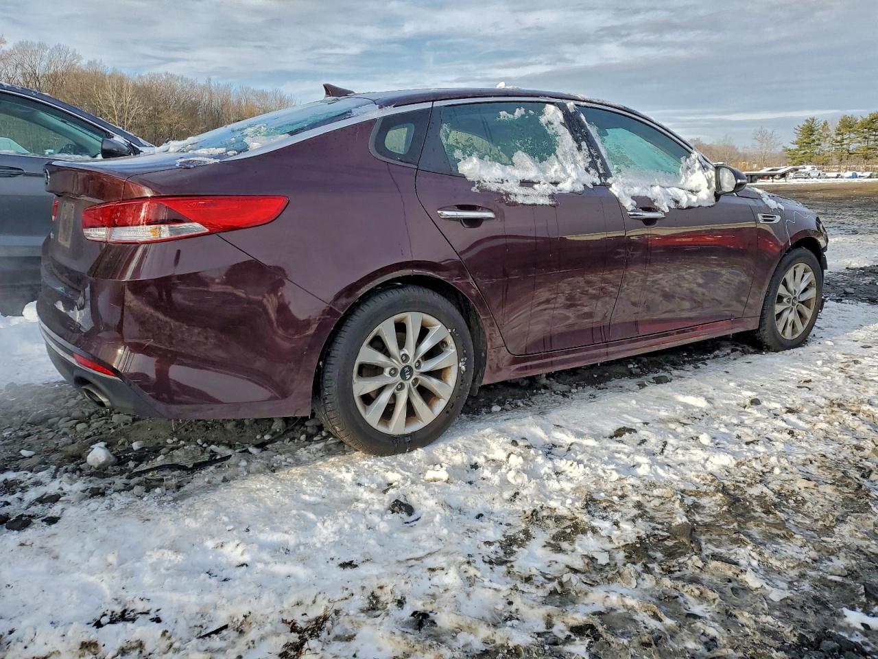 Kia Optima Lx Image 6