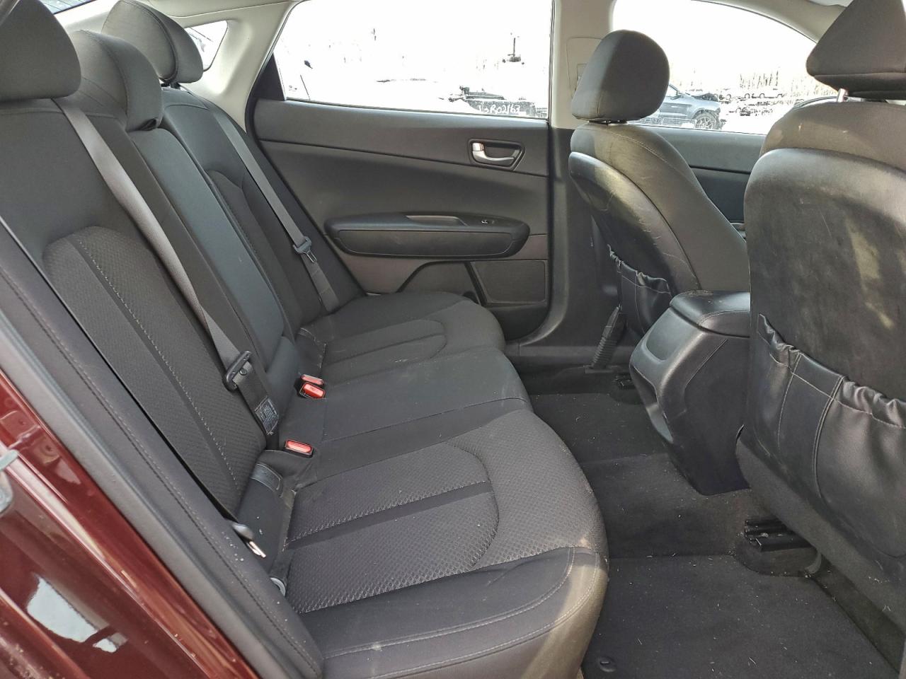 Kia Optima Lx Image 12