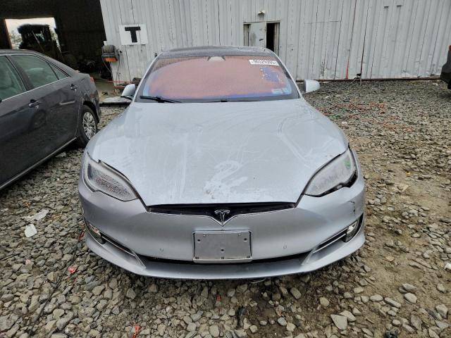 Tesla Model S Image 10