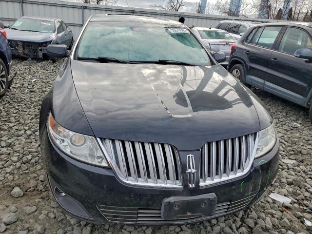Lincoln MKS Image 4