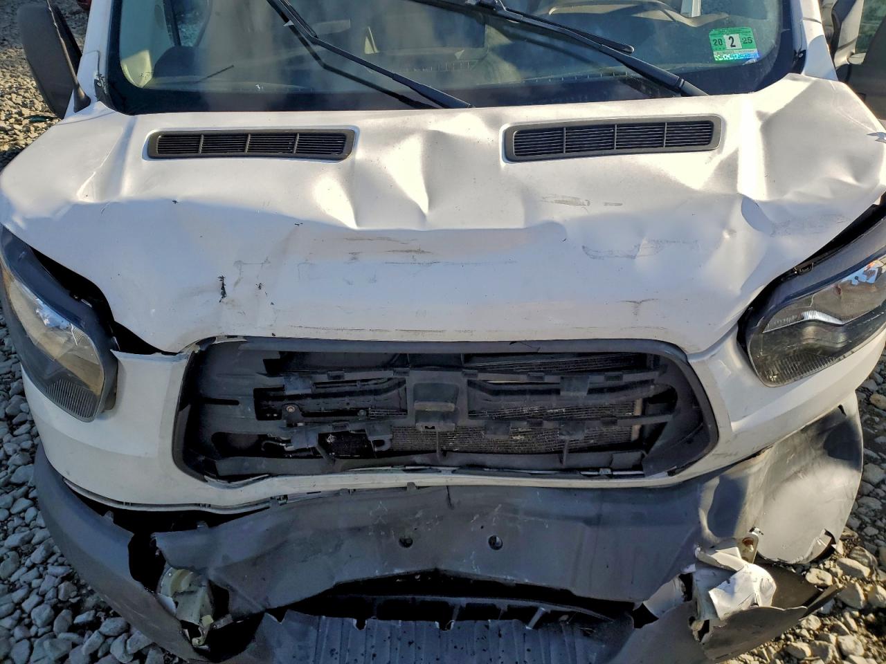 Ford Transit T-250 Image 13