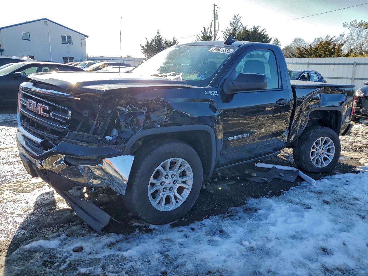 GMC Sierra K1500 Sle Image 1