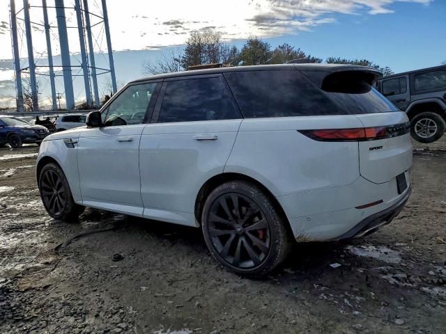 Land Rover Range Rover Dynamic Se Image 12