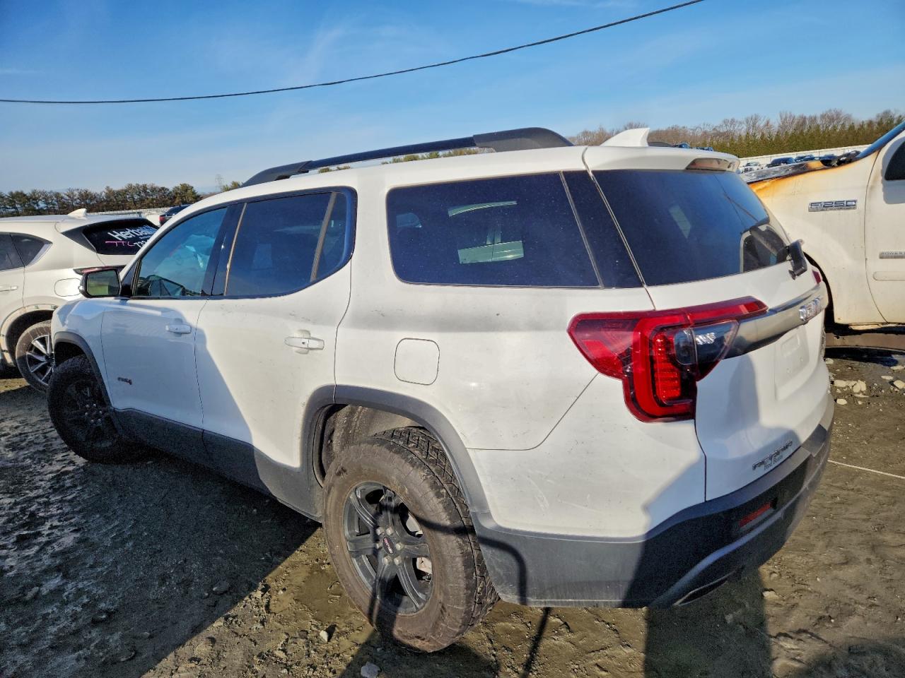 GMC Acadia At4 Image 4