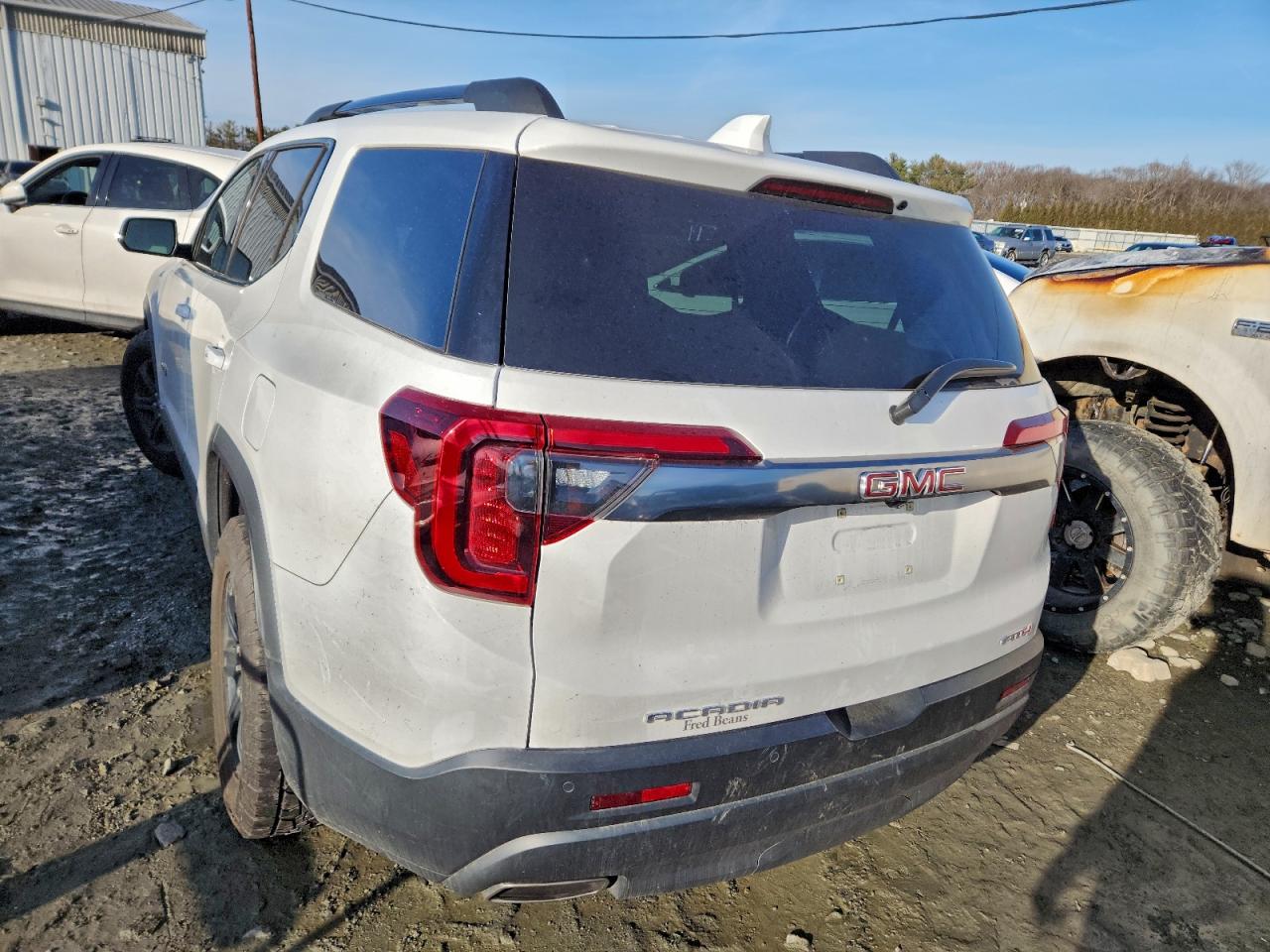 GMC Acadia At4 Image 2