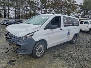  Salvage Mercedes-Benz Metris