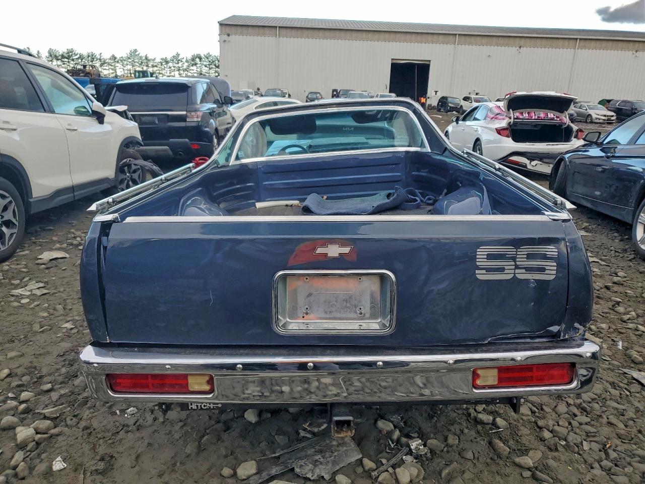 Chevrolet El Camino Image 6