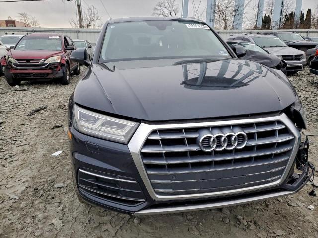 Audi Q5 Premium Plus Image 3