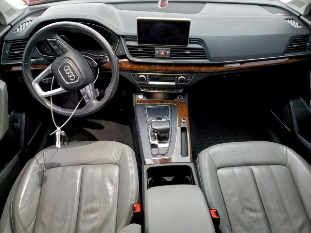 Audi Q5 Premium Plus Image 10