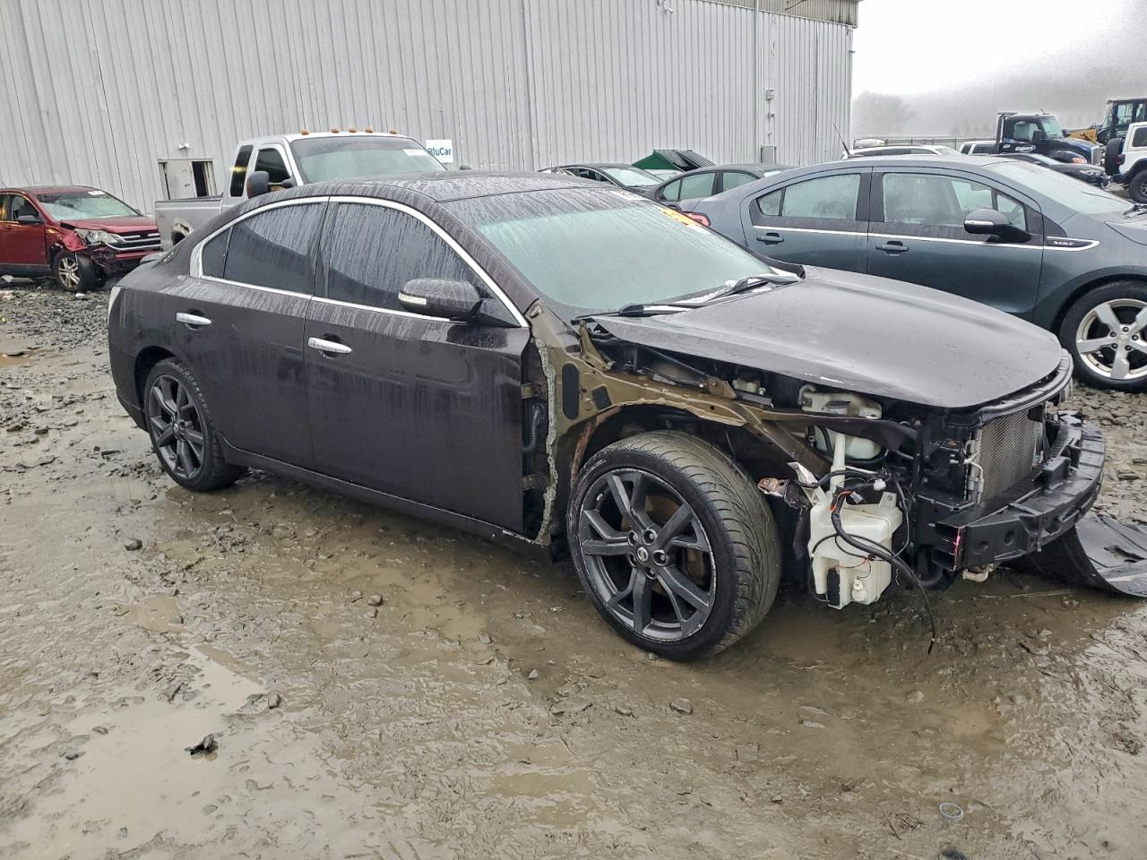 Nissan Maxima S Image 5