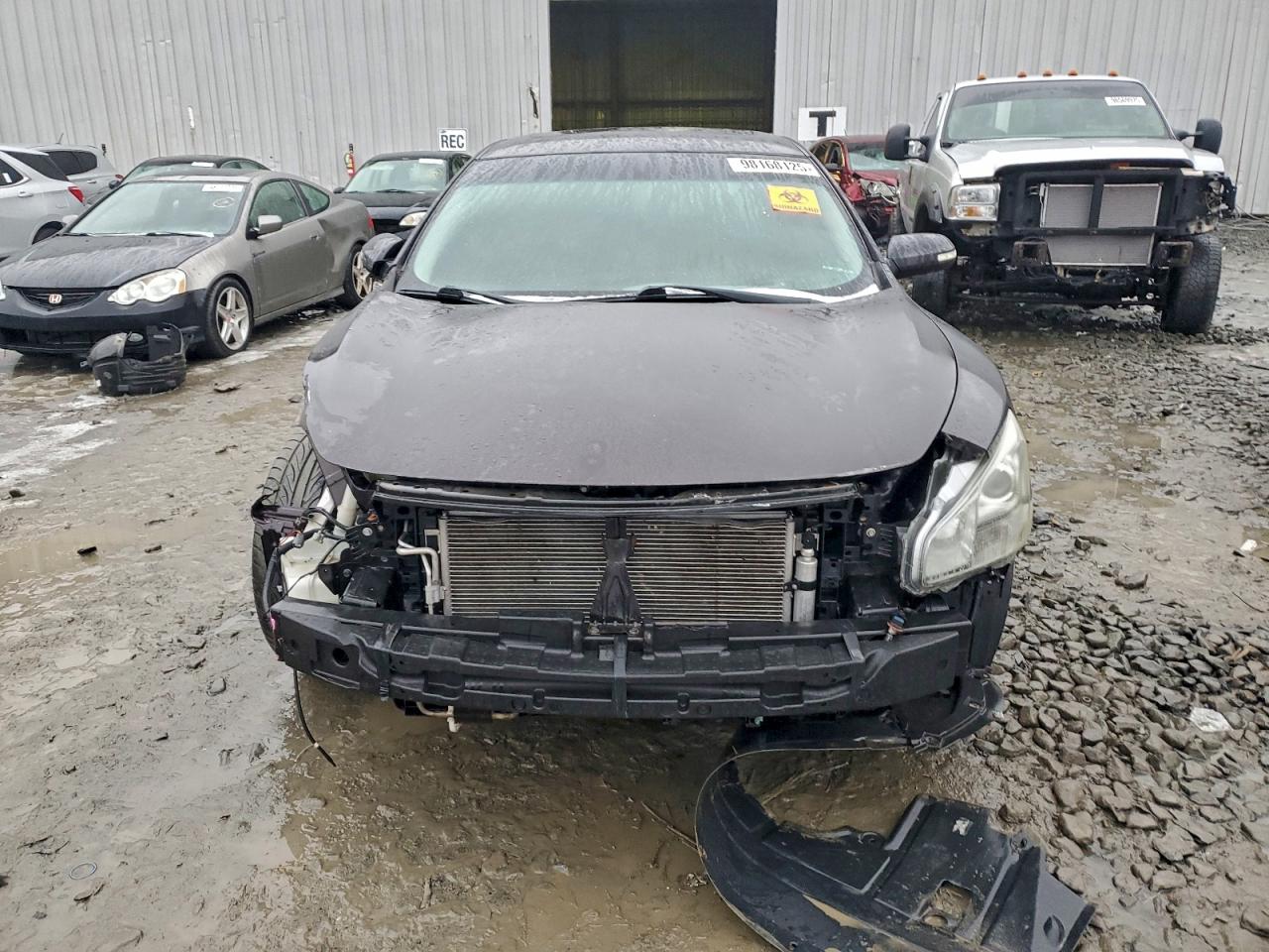 Nissan Maxima S Image 6