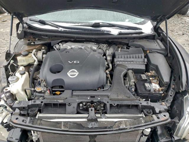 Nissan Maxima S Image 12