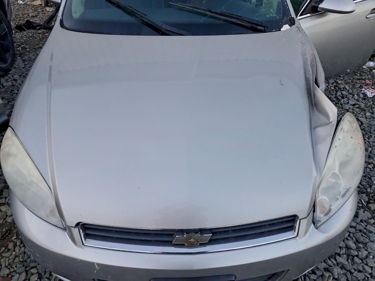 Chevrolet Impala Ls Image 12