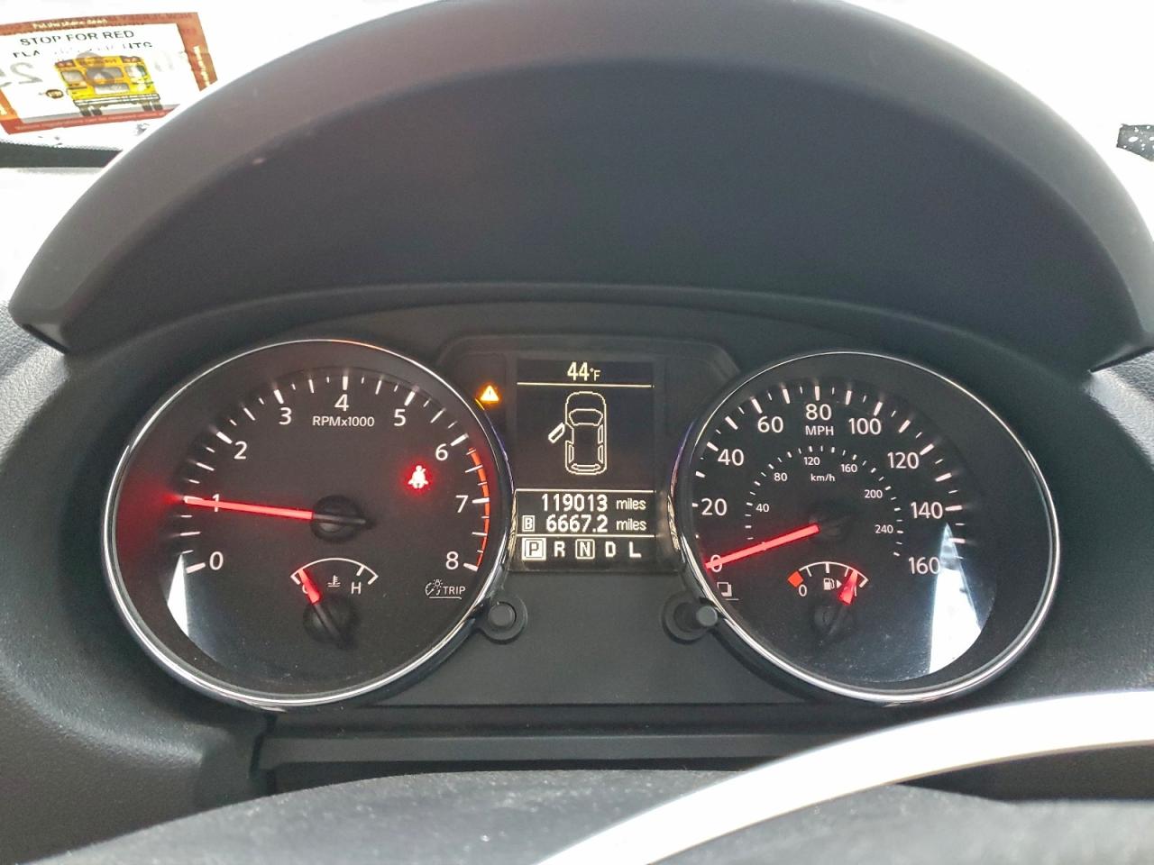 Nissan Rogue S Image 6