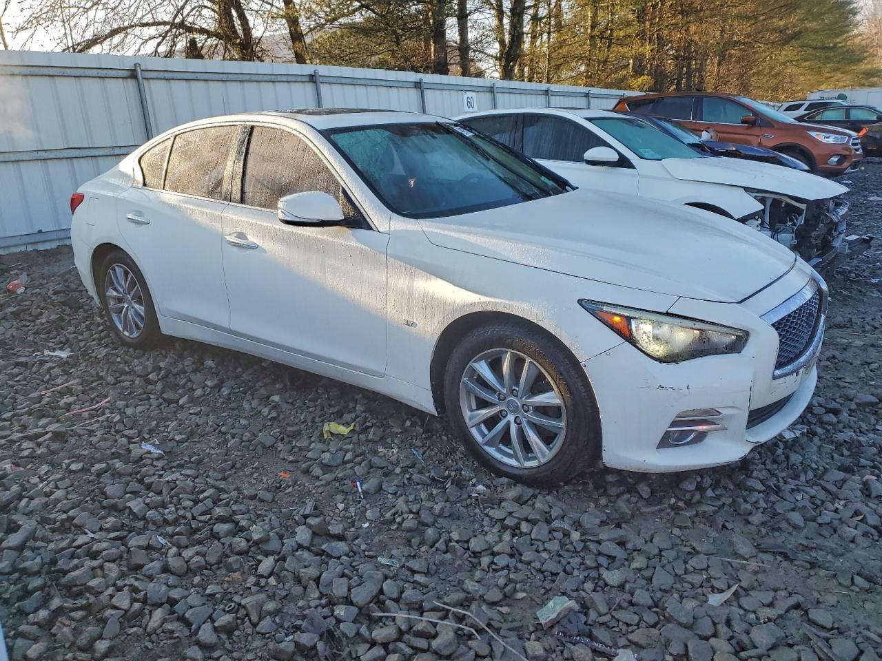 INFINITI Q50 Base Image 2