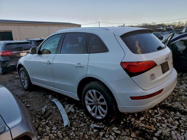 Audi Q5 Premium Image 10