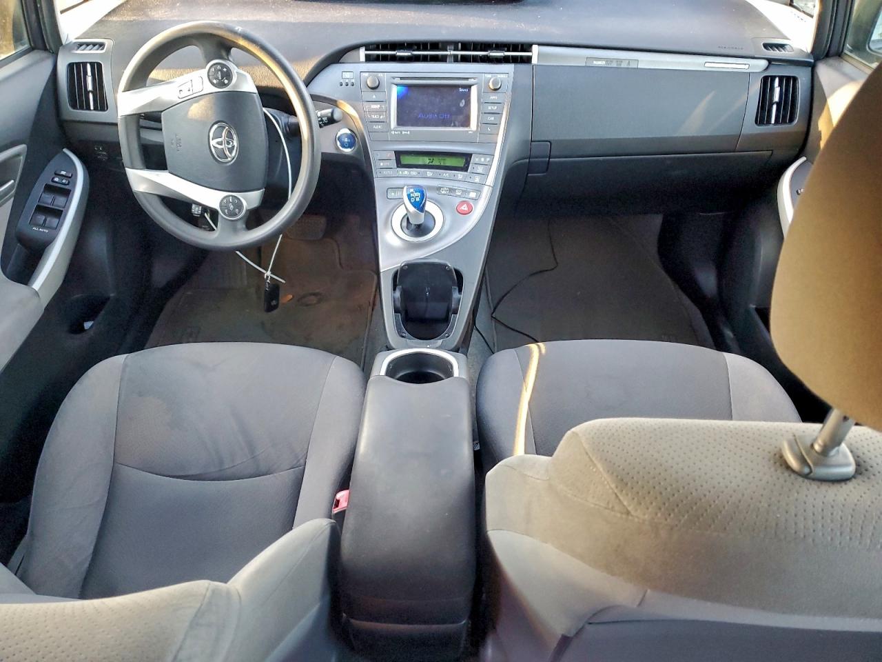 Toyota Prius Image 5