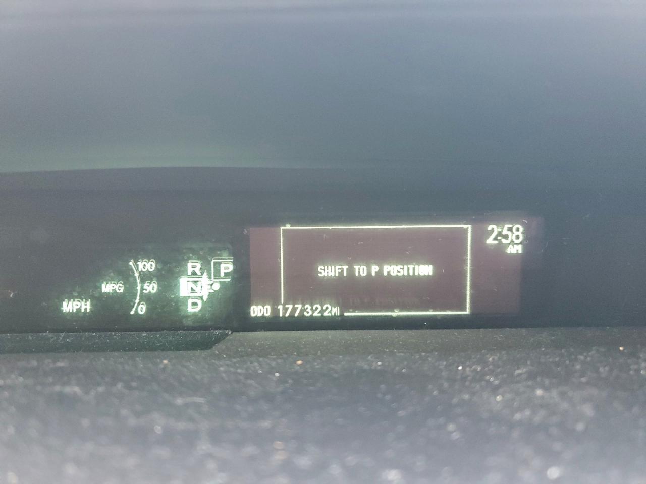 Toyota Prius Image 9