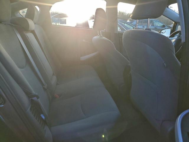 Toyota Prius Image 11