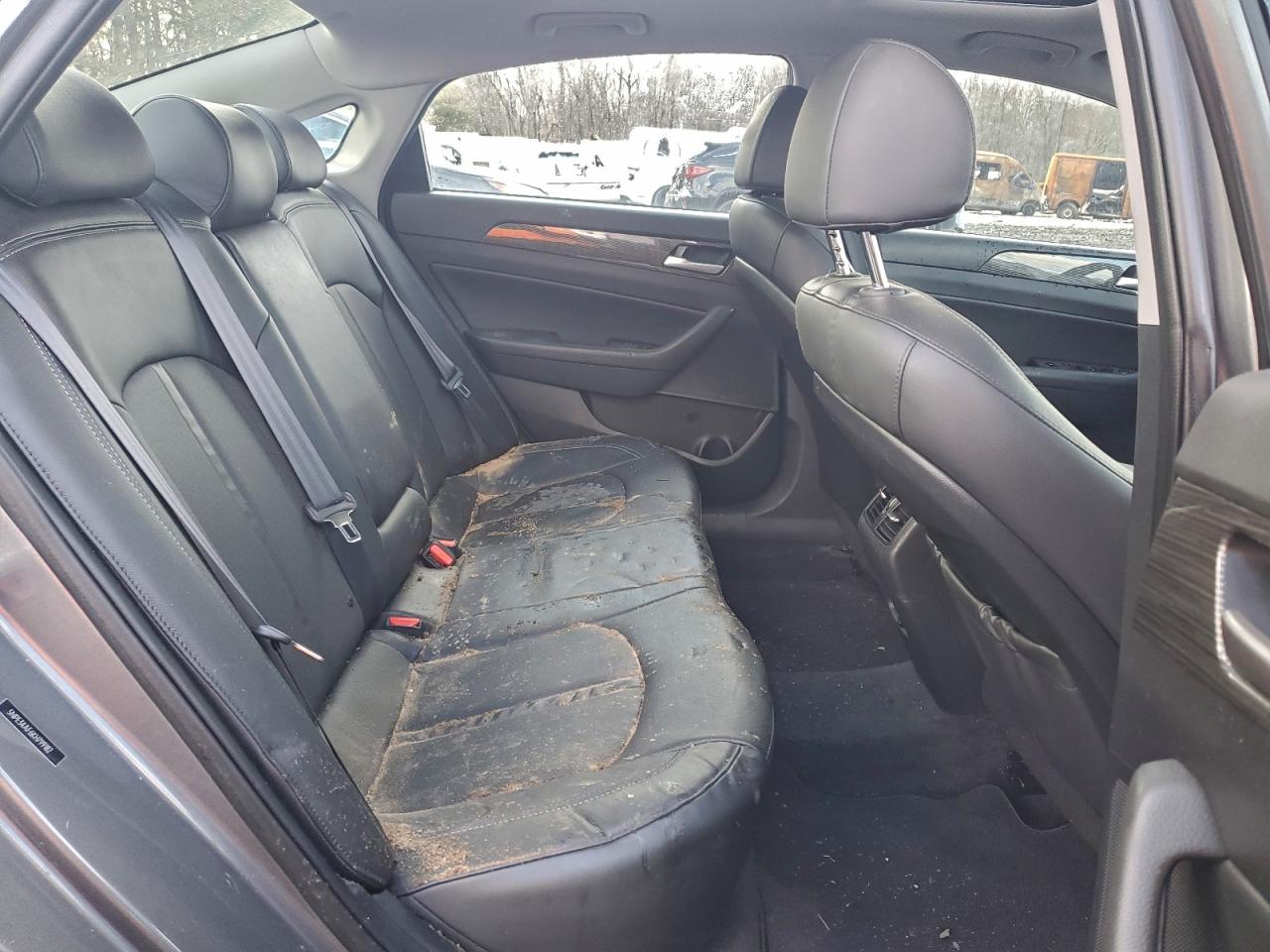 Hyundai SONATA Limited Image 4