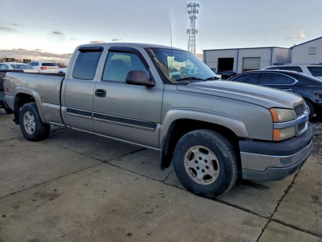 Chevrolet Silverado K1500 Image 2
