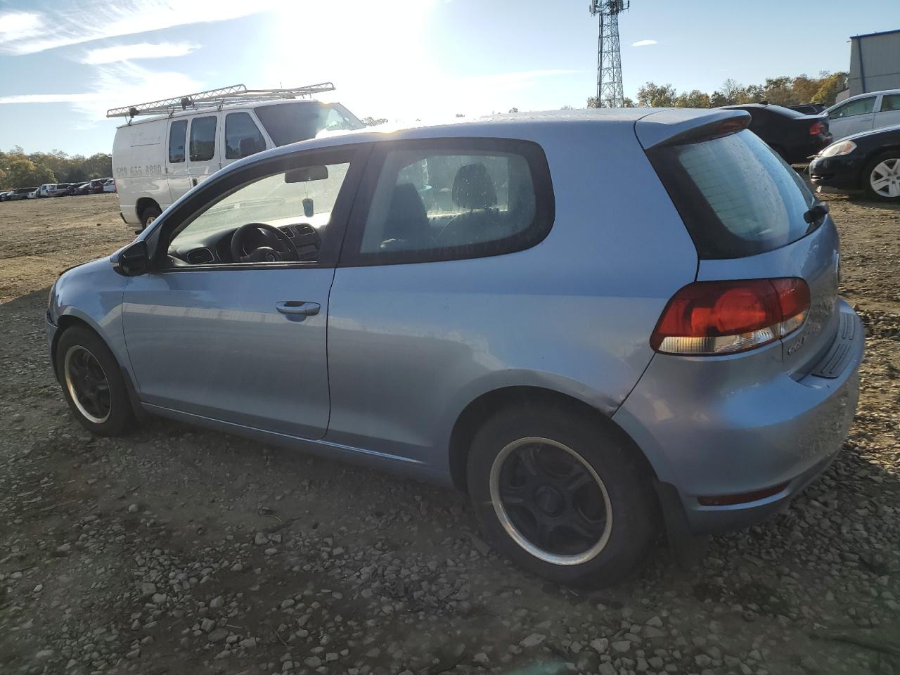 Volkswagen Golf Image 2