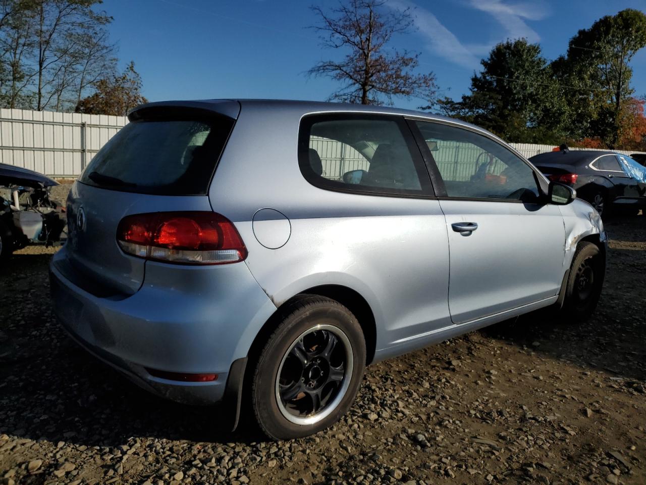 Volkswagen Golf Image 3
