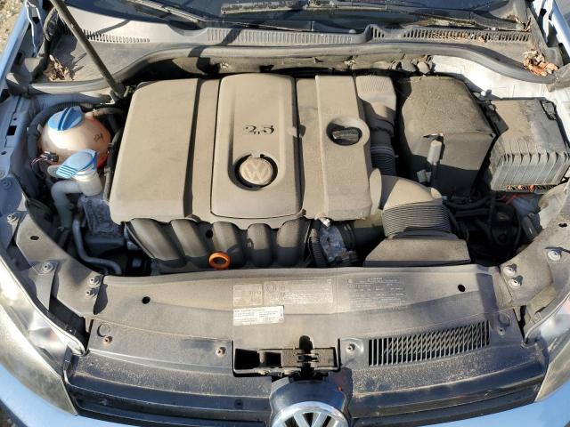 Volkswagen Golf Image 5