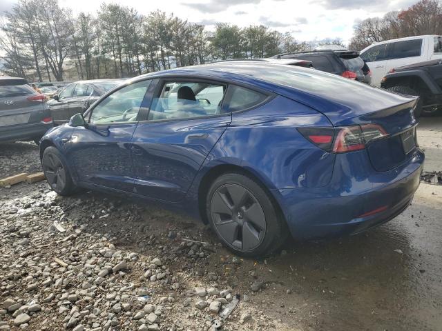Tesla Model 3 Image 5