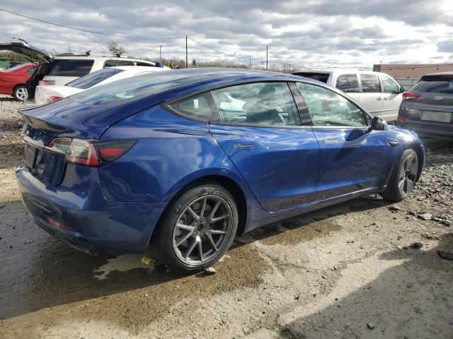 Tesla Model 3 Image 12