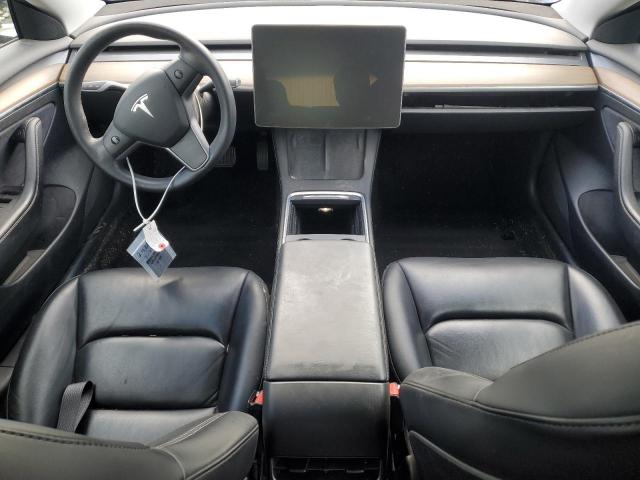 Tesla Model 3 Image 11