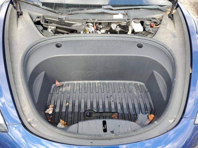 Tesla Model 3 Image 9